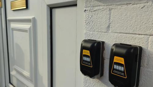 Luxury ground floor modern flat close to city with free parking - Foto 4