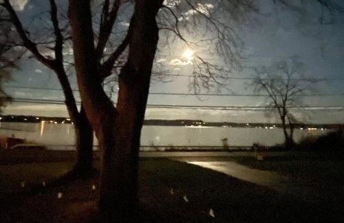 Dock! Waterfront Owasco Lake Moon Rise House - Foto 24