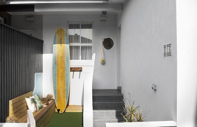 Beach Cottage in Bondi - Photo 1