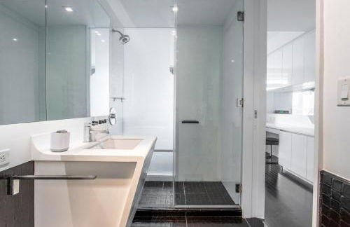 Financial District 1br w WD gym elevator NYC-1360 - Foto 12