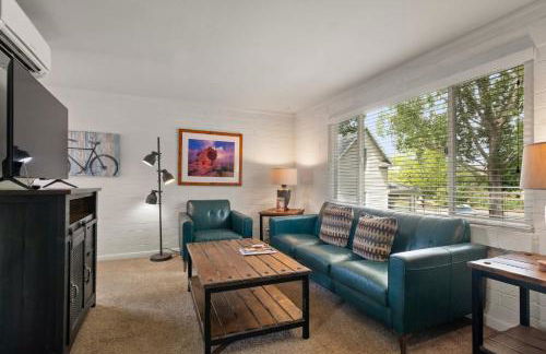 Downtown Cozy Home Base - Purple Sage 8 - Foto 1