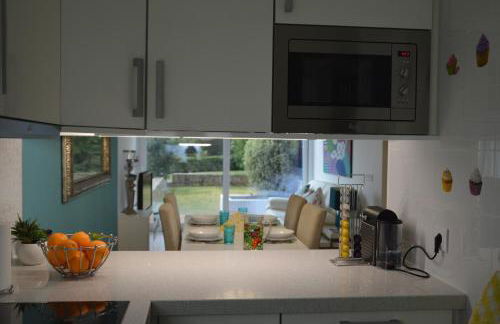 Amazing Beach & Pool Apartment with Garden - Foto 38