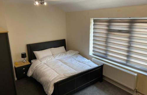 2 Bedroom Home Near Tube Station Easy London Access Peeams Abode - Foto 7