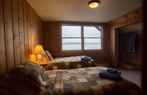 Gorgeous Cottage Rental on Banks of Rangeley Lake in Rangeley, Maine - Foto 18