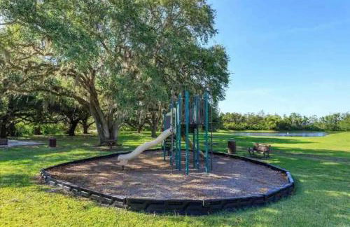 Resort-Style Home in gated community with ammenities close to MCO and Parks! - Foto 29