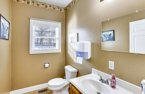 Family Home on 9 Acres! Climbing Wall and Gym - Foto 13