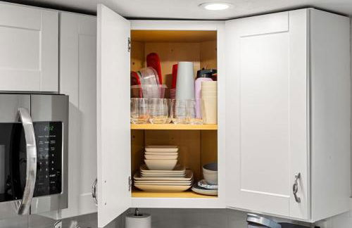 Beachfront Parking Salisbury Beach Retreat - Foto 31