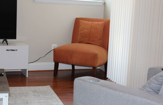 Cozy 3 Bedroom/Great Location - Foto 17