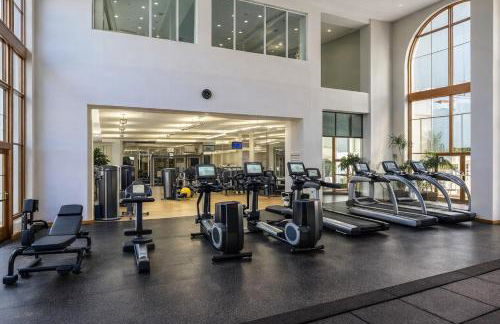 Promo Casa Miel Heart of Westwood Luxury Condo - Photo 25