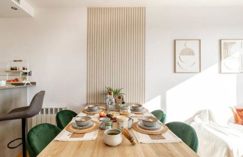 Penthouse with Private Terrace & Pool Access - Foto 20