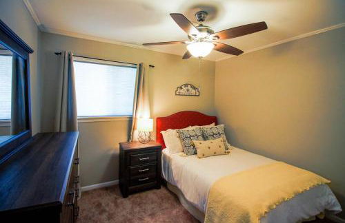 Luxury Midtown Home - Only a few blocks from FGH - Foto 36