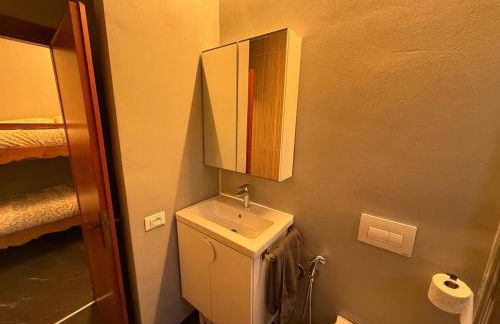 PORA 6 Appartamento sulle piste da sci - Box privato - Photo 17