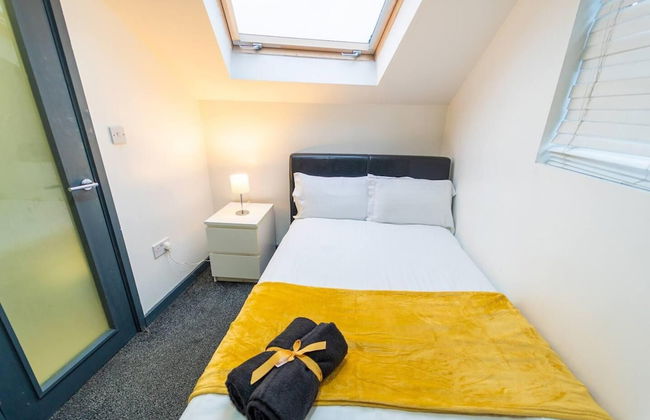 Spacious Comfortable Studio Near the University - Photo 9