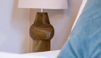 Shenley House- Premium Stay, Private Parking for multiple cars, Sleeps 6, 2 Bedroom, 2 Ensuites, Central MK - Foto 3