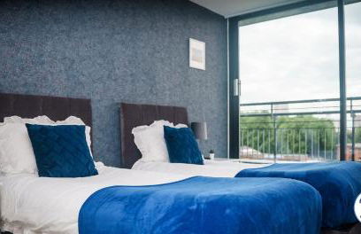 Penthouse - Amazing City Skyline Views - Free Parking - Balcony - Utilita Arena - New St Station - Bullring Shopping - Foto 59