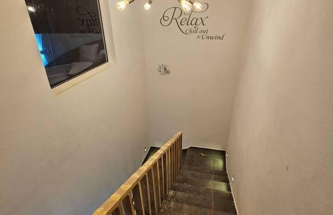 Rooftop Garden Jacuzzi Luxury Villa - Photo 25