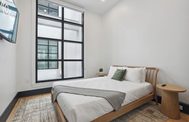 Roami at 714 Canal - Photo 11