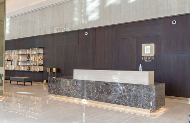 Downtown - Bellevue Towers - Photo 3