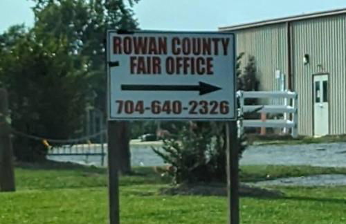 Modern home steps to historic downtown Salisbury - Foto 41