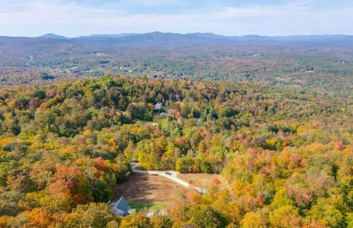 4 Mi to Stratton! Group Getaway with Deck and Views - Foto 38