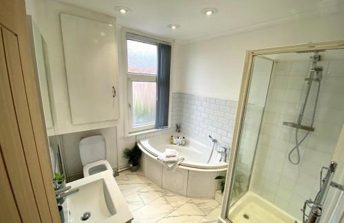 Beautiful home near Elland Road stadium - Foto 6