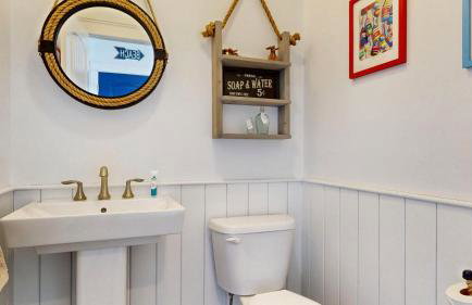 Family Tides by Bayley Vacation Rentals - Photo 23