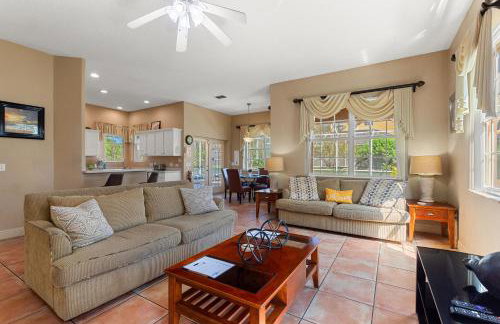 6 Bed, 2 Suites, Pool, Spa, Games Room #800 6 Bedroom Villa - Foto 29