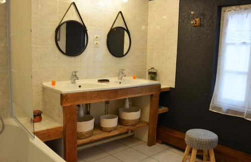 Gîte familial à Arrou avec jardin, babyfoot, mezzanine suspendue et cuisine équipée - FR-1-581-93 - Foto 5