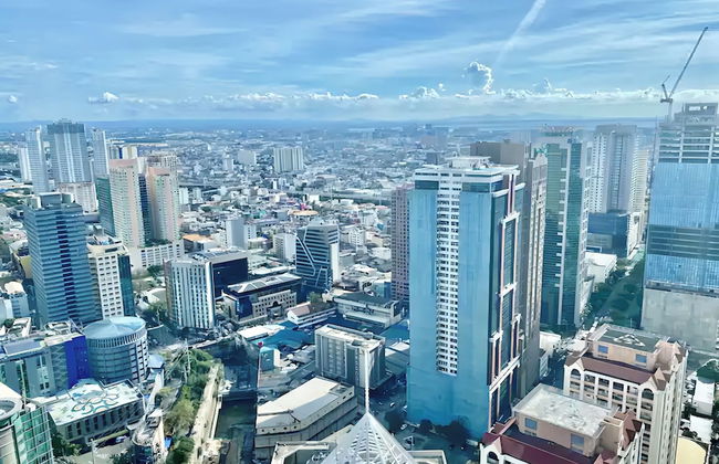 Luxurious White & Gold Haven in Makati - Foto 32