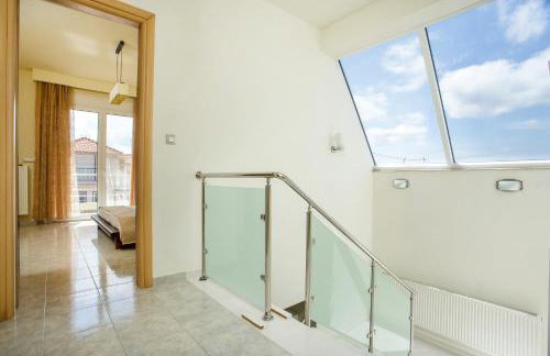 EVA's House - Photo 40