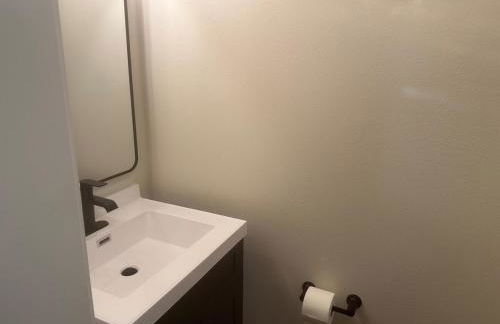 Luxurious Brand New Entire 3br and 2bath - Foto 26