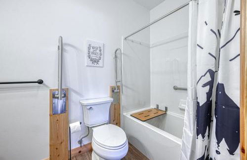 Curb-Free Chalet - Foto 7