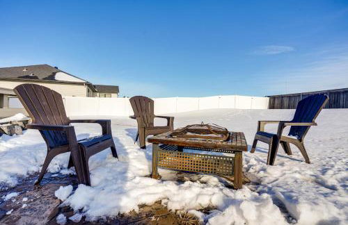 Hot Tub and Fenced Yard Spacious Fargo Home! - Foto 36