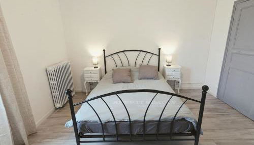 à 5mn de la réserve Africaine, charmante maison de village avec patio - Foto 5