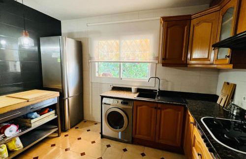 Mediterranean house, beach and charm garden - Foto 10