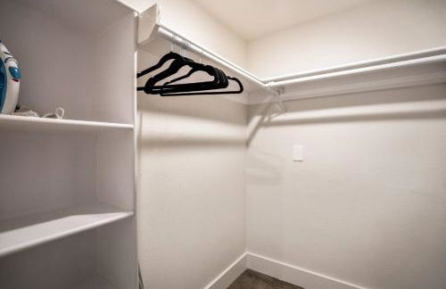 Maltby Motors 4 - Slab Loft & Art near Downtown - Foto 24