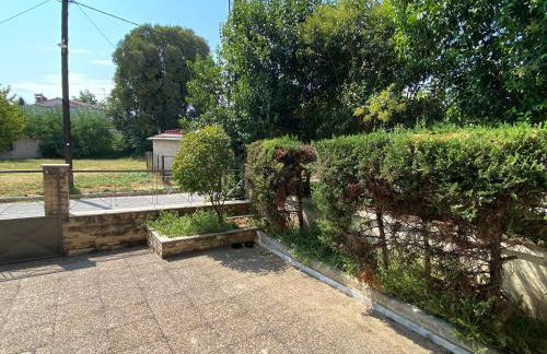 COZY & QUIET CITY APARTMENT - Foto 13