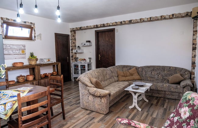 Un Posto Al Sole - Caltanissetta - Foto 15