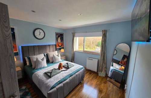 The Mountain Lake - Foto 29