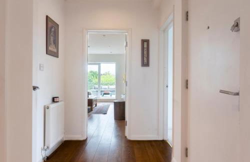 Luxurious Flat with Large Private Terrace - Pass the Keys - Foto 10