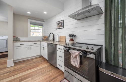 Chapel Hill Roots - Northside Historic Home - Foto 27