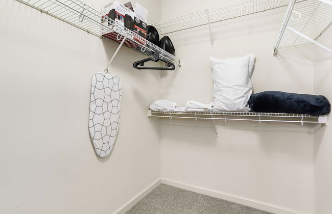 DC Charm in Crystal Apartments - Foto 63