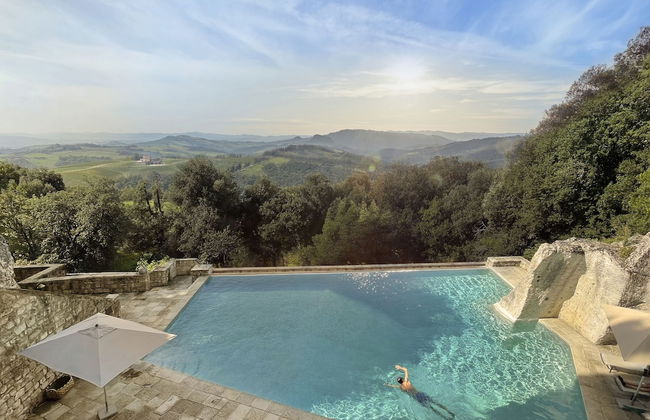 Borgo Pignano Tuscany - Foto 1