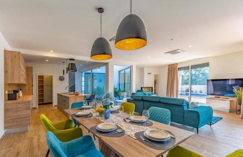 Beautiful Home In Porec With Kitchen - Foto 4