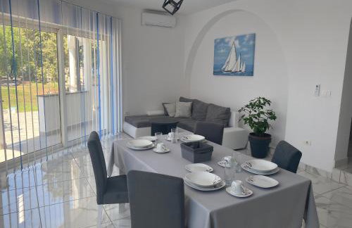 Villa Mara - Photo 28