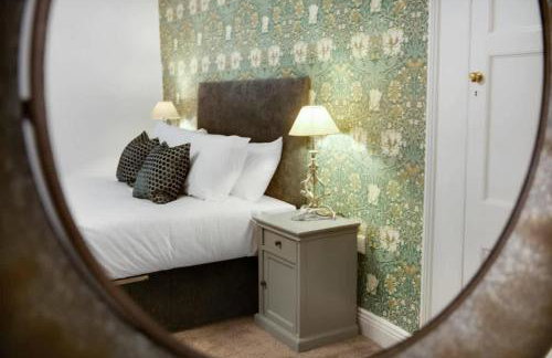 NEW! Luxurious Cottage in Durham by Stay With Us, Ideal for Large Groups & Families, Hot Tub, Sleeps 10! - Foto 41