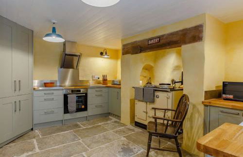 4 Bed in Dunster 90504 - Photo 6