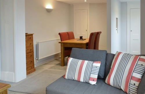 Coastguard Cottage - Photo 4