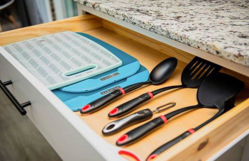 Modern Ranch near Downtown and Airport - Foto 17