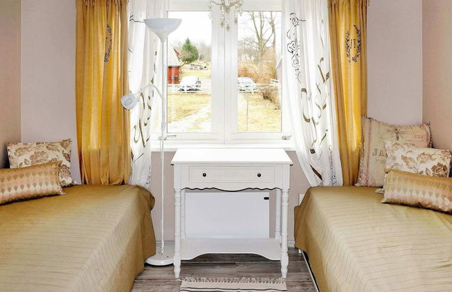 4 Person Holiday Home in Kyrkhult - Foto 2